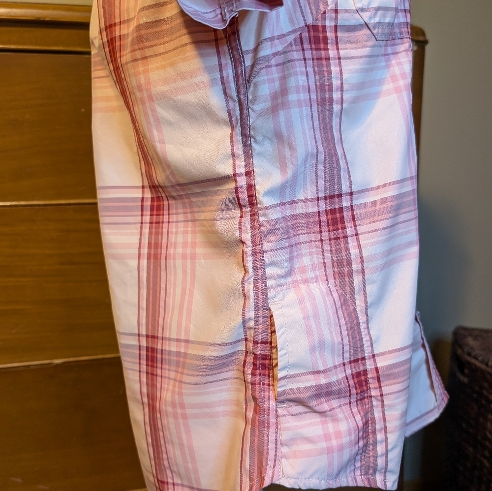 Eddie Bauer Pink Plaid Button-Up Short Sleeve Outdoor Shirt - Picture 9 of 13